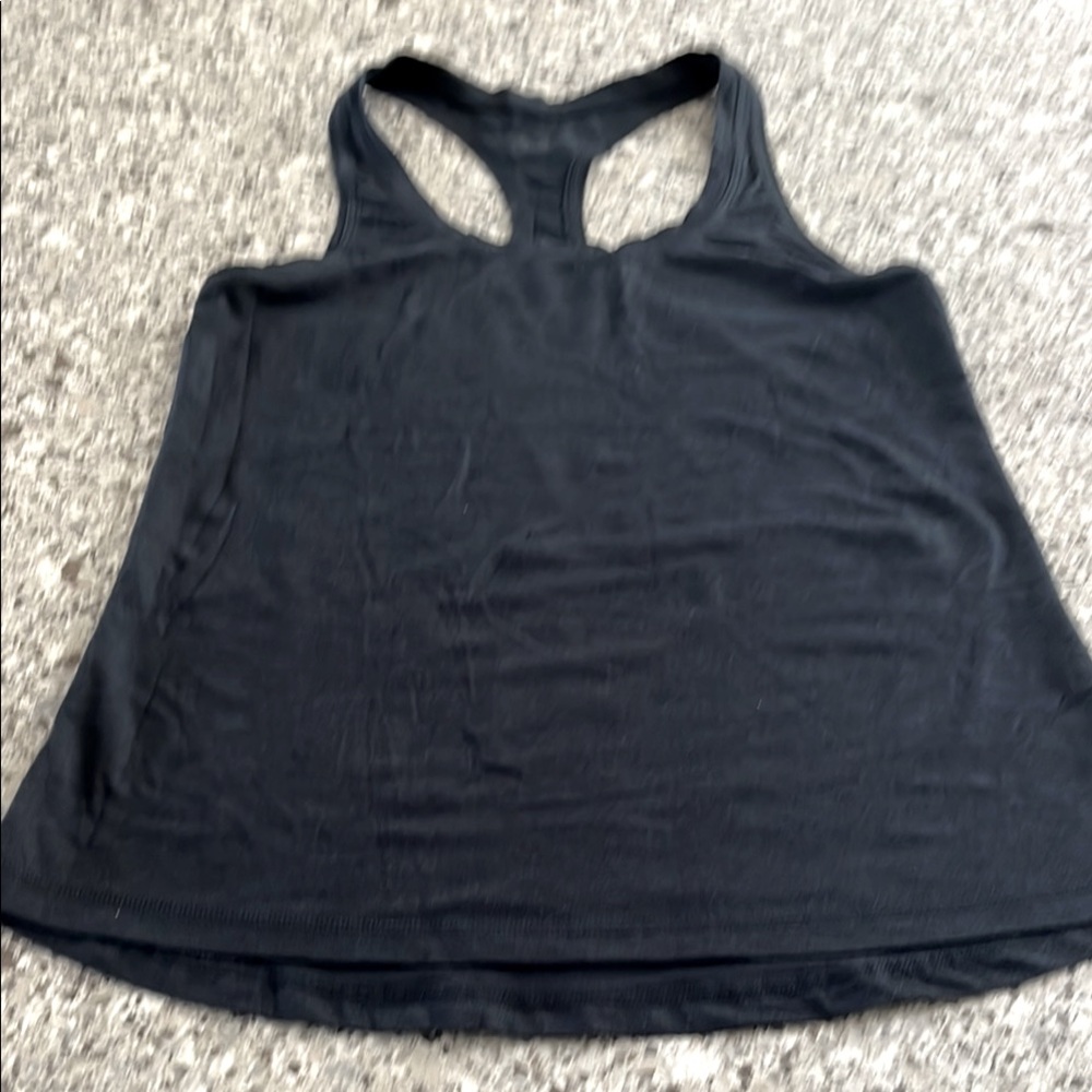 Vuori Racerback Tank